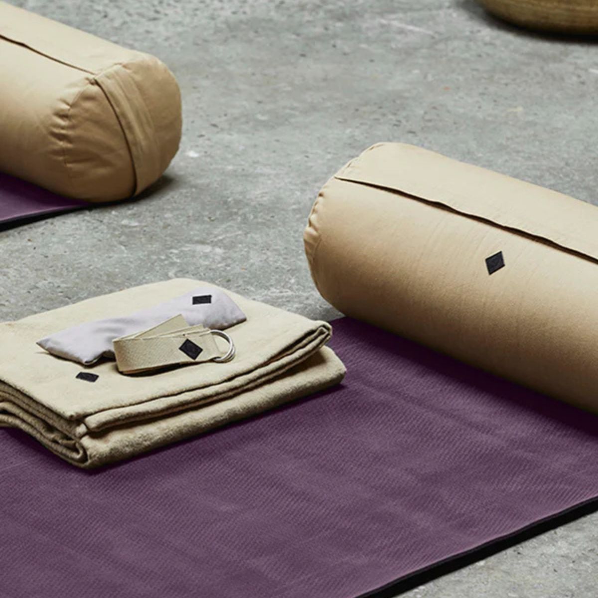 Simple Days | Yoga Hynde