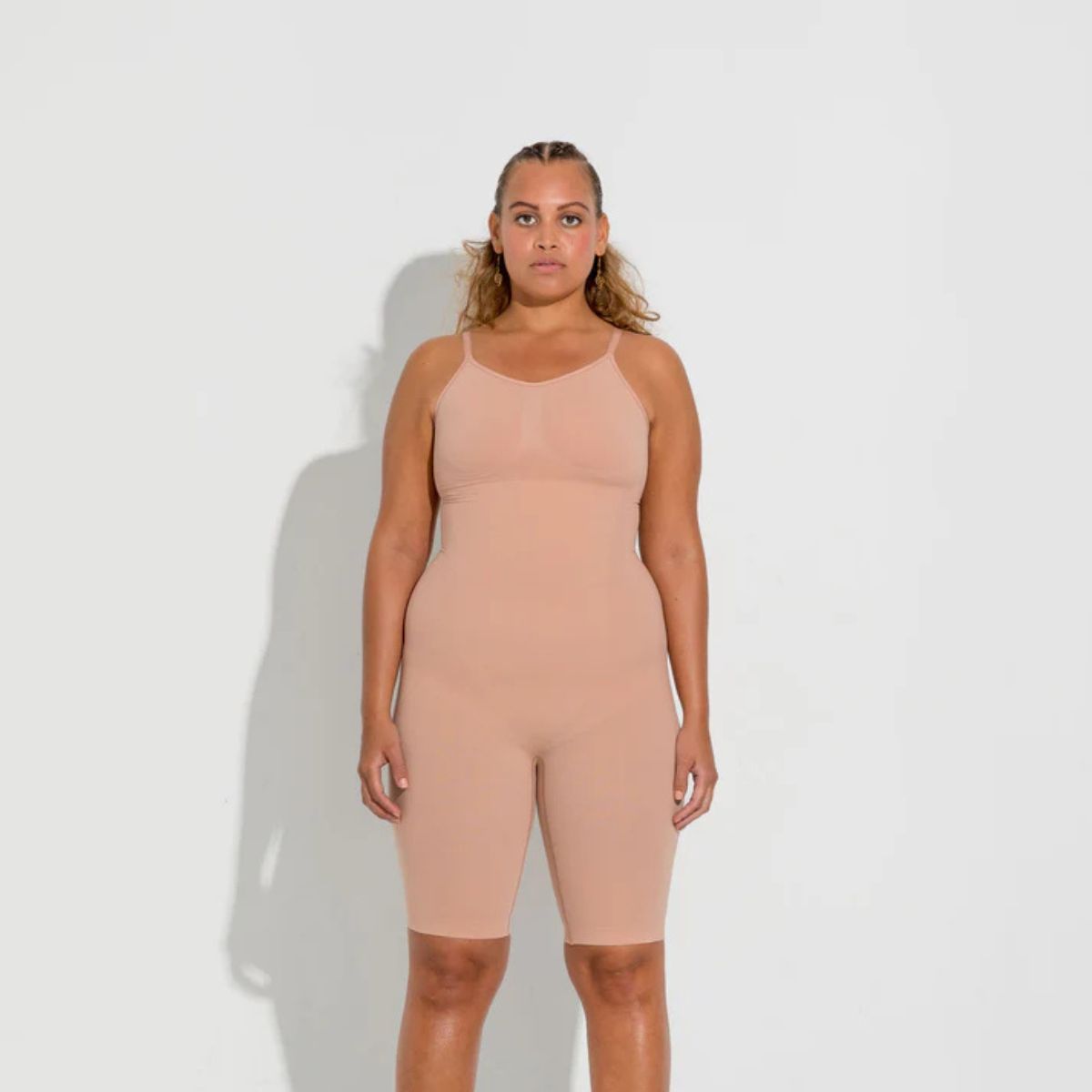 Lykkeland Ateliérs | Contour Shapewear Bodysuit - Tan