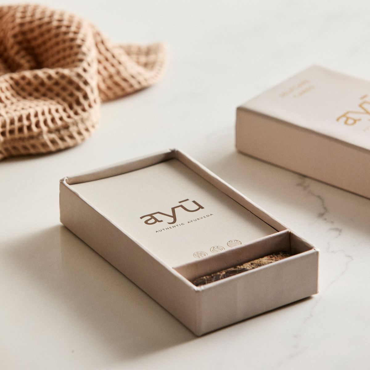 AYÜ Box – Din Daglige Guide til Selvpleje og Balance