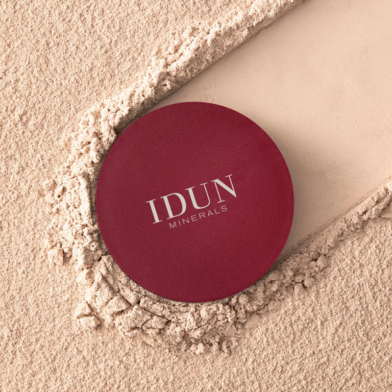 Idun - MINERAL POWDER FOUNDATION - Signe - 7 g.