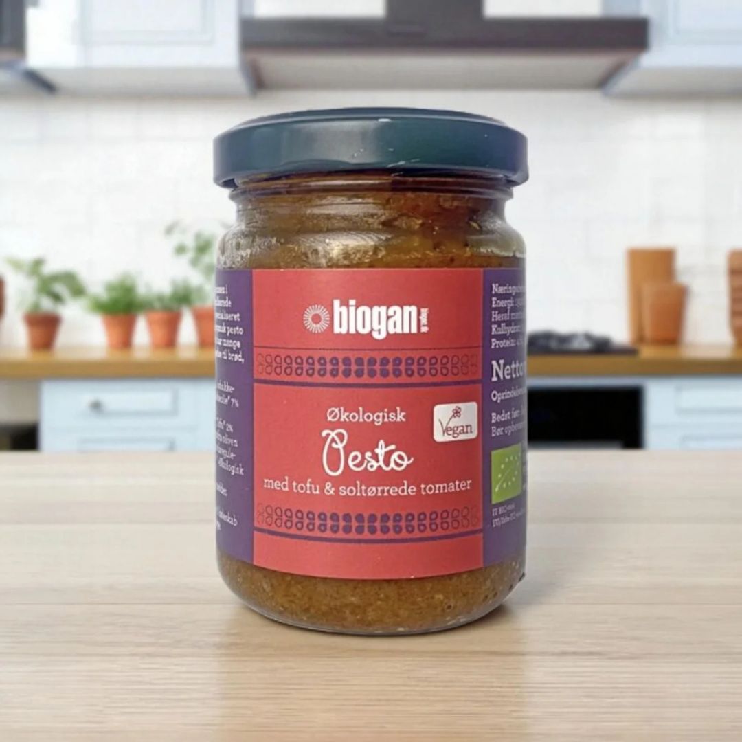Biogan | Økologisk pesto - tofu & soltørrede tomater