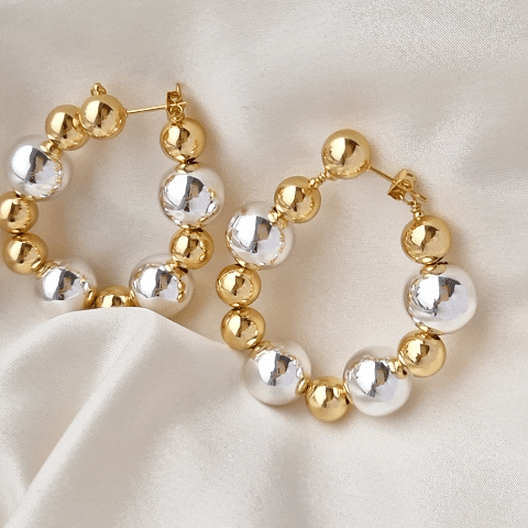 DROPPS BY SZHIRLEY - ØRERINGESÆT - #CELESTIALSPARKLE - 18 KARAT FORGYLDT OG FORSØLVEDE PERLER