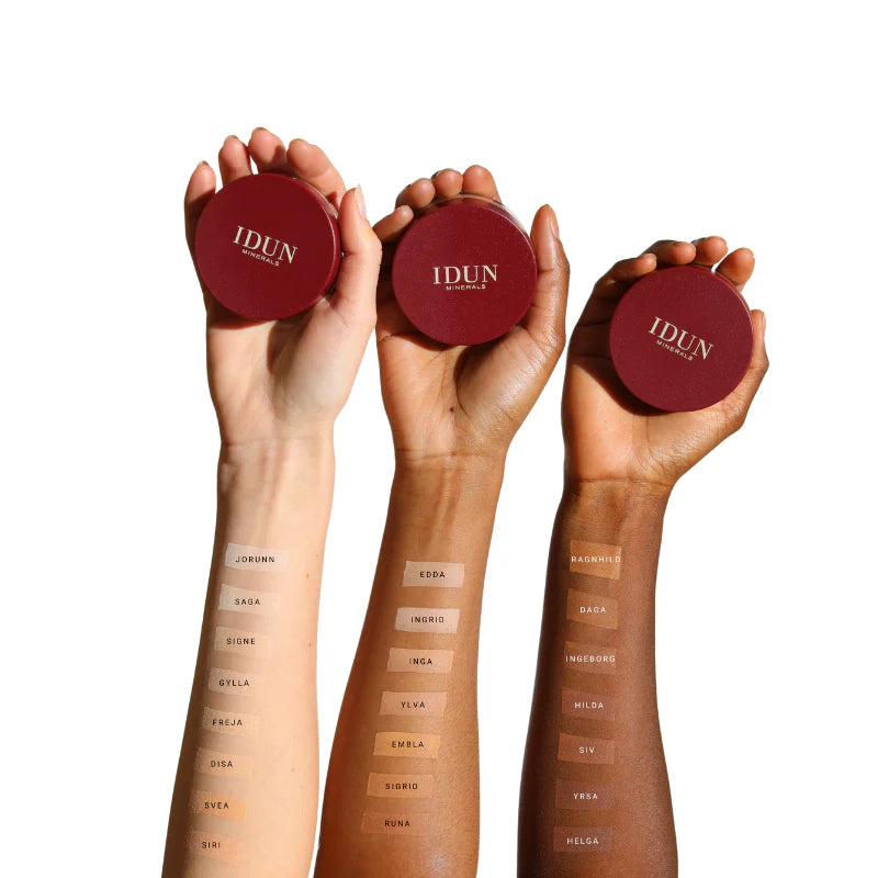 Idun - Mineral Powder Foundation - Inga - 043 - Neutal/Medium - 7 g.