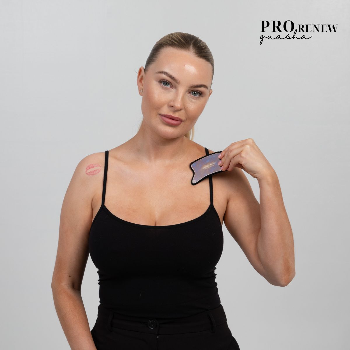 Natalie Maria Scandinavian - PRO Renew Guasha - Messing