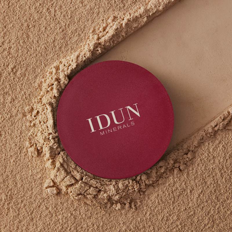 Idun - MINERAL POWDER FOUNDATION - Ylva (medium/dark) - 7 g.